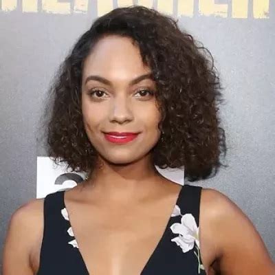 Lyndie Greenwood Age, Net Worth, Bio, Height [Updated。